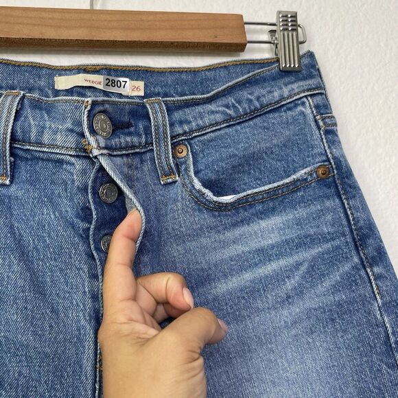 Levis Wedgie Skinny Ankle Jeans 28" Sz 26 Button Fly Mid Rise Distressed Denim - Picture 6 of 13